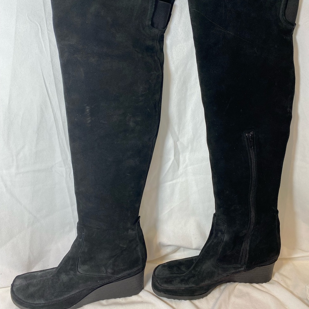 Via Spiga Black Suede Wedge Boots